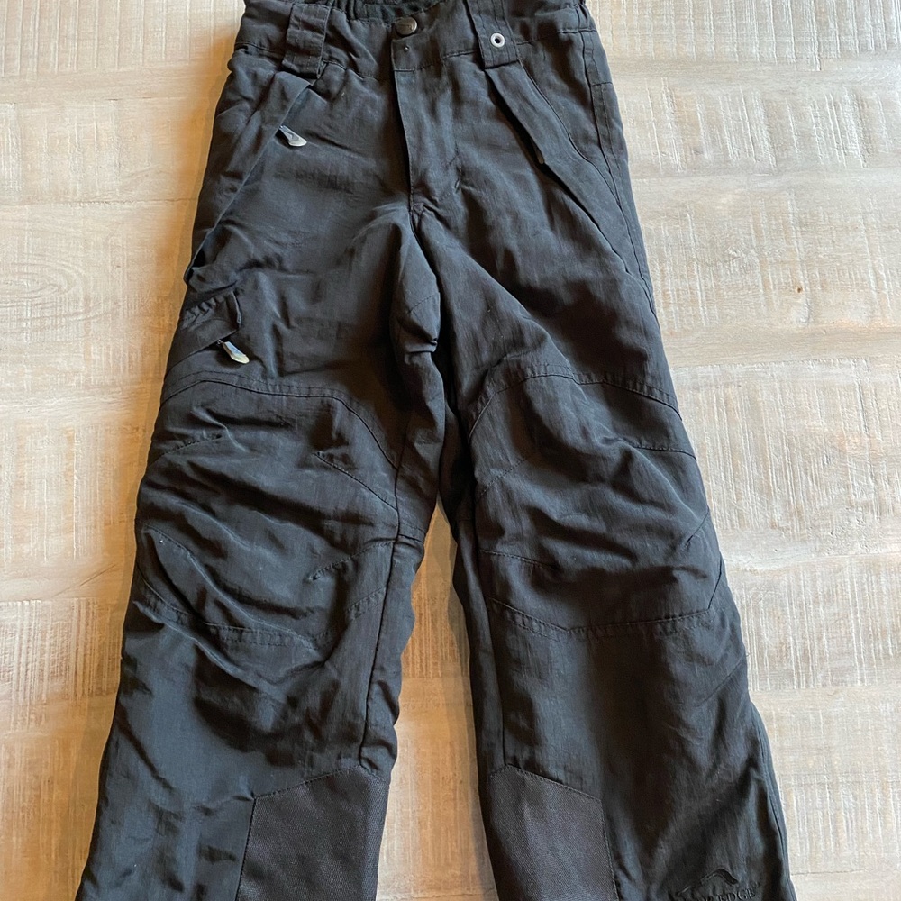 Kids size 6/7 snow or ski pants